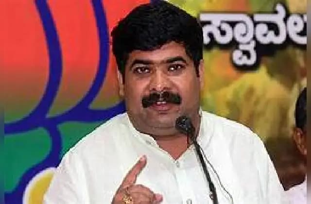 ಜನರ ತೆರಿಗೆ ದುಡ್ಡು ಕಾಂಗ್ರೆಸ್ಸಿಗರ ಜೇಬಿಗೆ : ಶಾಸಕ ಕಾಮತ್