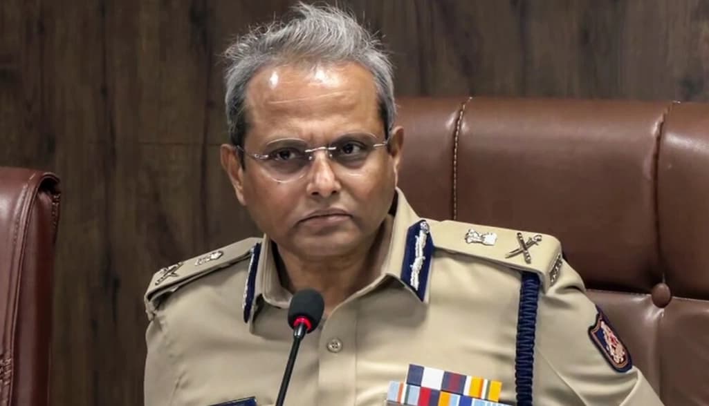 ಚಿನ್ನಸ್ವಾಮಿ ಕಾಲ್ತುಳಿತ ಪ್ರಕರಣ, ವಿಚಾರಣೆಗೆ ಹಾಜರಾಗುವಂತೆ ಬಿ.ದಯಾನಂದ್‌ಗೆ ನೋಟೀಸ್‌!