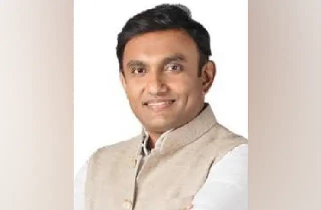 ಚಿಕ್ಕಬಳ್ಳಾಪುರ ಲೋಕಸಭಾ ಕ್ಷೇತ್ರದಲ್ಲಿ ಡಾ. ಸುಧಾಕರ್​ ಭರ್ಜರಿ ಗೆಲುವು