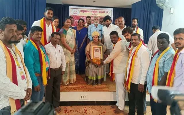 ಪ್ರಶಸ್ತಿಗೆ ಸಾಧನೆ ಮಾತ್ರ ಮಾನದಂಡವಾಗಬೇಕು: ಬನ್ನೂರು ರಾಜು