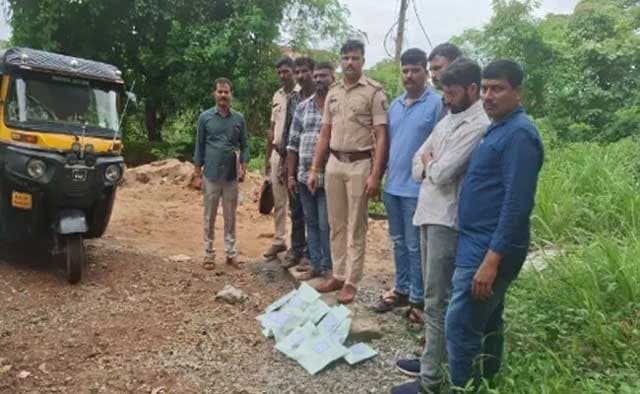ಆಟೋರಿಕ್ಷಾದಲ್ಲಿ ಗಾಂಜಾ ಮಾರಾಟ ಮಾಡುತ್ತಿದ್ದ ವ್ಯಕ್ತಿ ಪೊಲೀಸರ ವಶಕ್ಕೆ