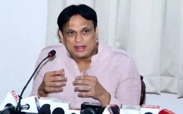 ಜೂ.14 ರಂದು ಕೆಕೆಆರಡಿಬಿ ಪ್ರಗತಿ ಪರಿಶೀಲನಾ ಸಭೆ ಮುಖ್ಯಮಂತ್ರಿಗಳು ಭಾಗಿ-ಡಾ.ಅಜಯಸಿಂಗ