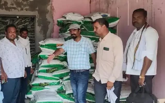  ರೈತರಲ್ಲಿ ಮೊಗದಲ್ಲಿ ಮಂದಹಾಸ ತಂದ ಮಳೆ : ಬಿತ್ತನೆ ಸಿದ್ಧತೆಯಲ್ಲಿ ರೈತ