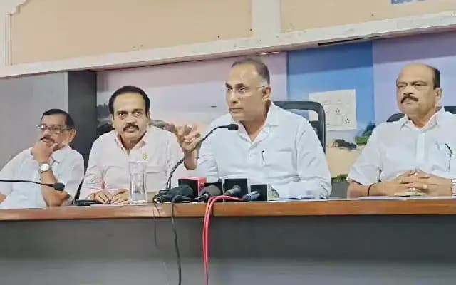 ಪುತ್ತೂರು, ಸುಬ್ರಹ್ಮಣ್ಯ ಕಡಬದಲ್ಲಿ ಮಿಂಚು ನಿರ್ಬಂಧಕ ಅಳವಡಿಕೆ :  ಗುಂಡೂ ರಾವ್