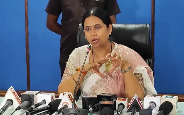 ಕಾನೂನು ಸೆಲೆಬ್ರಿಟಿಗೂ ಒಂದೇ, ಪಂಕ್ಚರ್ ಹಾಕುವವನಿಗೂ ಒಂದೇ : ಸಚಿವೆ ಲಕ್ಷ್ಮೀ ಹೆಬ್ಬಾಳ್ಕರ್
