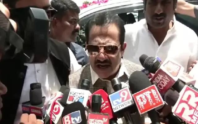 ಸ್ವಾತಂತ್ರ್ಯ ತರಲು ಬಿಜೆಪಿ ಏನು ಮಾಡಿದ ಇತಿಹಾಸವಿದೆ : ಬಿಜೆಪಿ ವಿರುದ್ಧ ಜಮೀರ್‌ ಗುಡುಗು