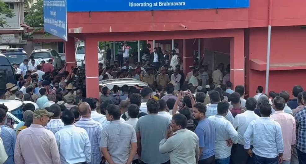 ಮುಖದಲ್ಲಿ ಕಪ್ಪು ಕಲೆಗಳನ್ನು ತಪ್ಪಿಸಲು ನಿಂಬೆ ಸಹಕಾರಿ
