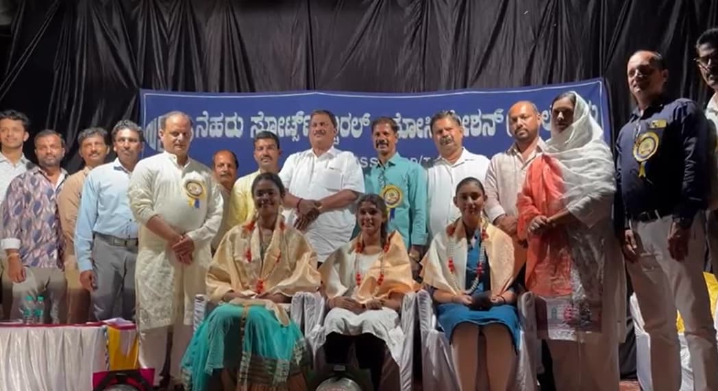 ಬಾಲಕರ ವಸತಿ ನಿಲಯದಲ್ಲಿ ಕಳಪೆ ಆಹಾರ: ಧಾರವಾಡ ಸಪ್ತಾಪುರದ ಪರಿಶಿಷ್ಟ ವರ್ಗದ ವಿದ್ಯಾರ್ಥಿಗಳಿಂದ ಪ್ರತಿಭಟನೆ
