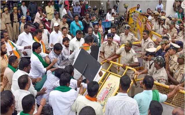 ನಂದಿನಿ ಹಾಲಿನ ದರ ಏರಿಕೆ ಖಂಡಿಸಿ ಬಿಜೆಪಿ ಪ್ರತಿಭಟನೆ