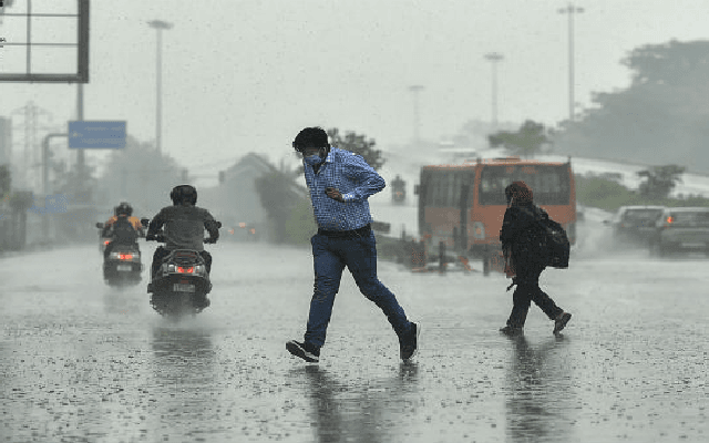 ರಾಜ್ಯದಲ್ಲಿ ಇಂದಿನಿಂದ 3 ದಿನ ಭಾರೀ ಮಳೆ : ಈ ಜಿಲ್ಲೆಗಳಲ್ಲಿ ಯೆಲ್ಲೋ ಅಲರ್ಟ್‌