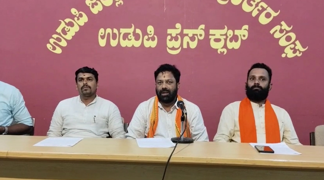 ವಿದ್ಯಾರ್ಥಿನಿ ಅಪಹರಣ ಪ್ರಕರಣದ ಆರೋಪಿ ಮೊಹಮ್ಮದ್ ಅಕ್ರಂಗೆ ಪಿಎಫ್ ಐ ನಂಟು: ಎನ್ಐಎ ತನಿಖೆಗೆ ವಿಎಚ್ ಪಿ ಆಗ್ರಹ - News Karnataka