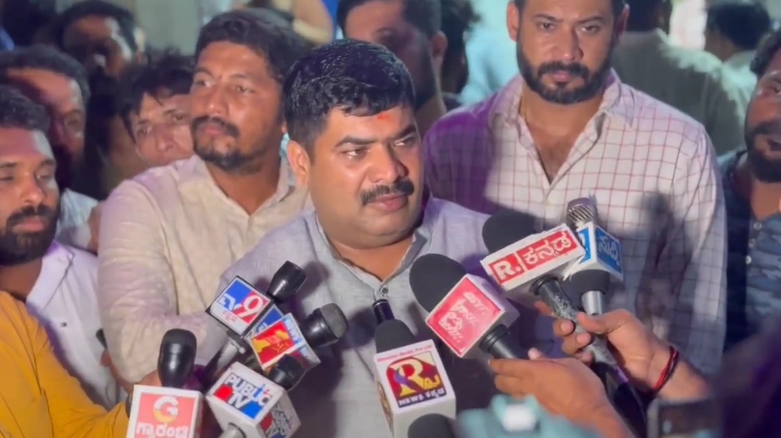 ಕುಡುಪು ಪ್ರಕರಣದಲ್ಲಿ ಕಾಂಗ್ರೆಸ್ ಅಮಾಯಕ ಹಿಂದೂ ಯುವಕರನ್ನು ಬಲಿಪಶು ಮಾಡುವ ಷಡ್ಯಂತ್ರ ನಡೆಸುತ್ತಿದೆ: ಶಾಸಕ ವೇದವ್ಯಾಸ ಕಾಮತ್ - News Karnataka