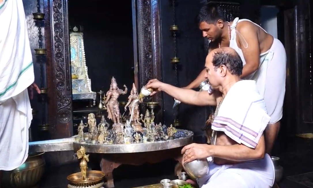 ಹಿರಿಯಡಕ ಪುತ್ತಿಗೆ ಮೂಲ ಮಠದಲ್ಲಿ ವಾರ್ಷಿಕ ಮಹಾಭಿಷೇಕ - News Karnataka