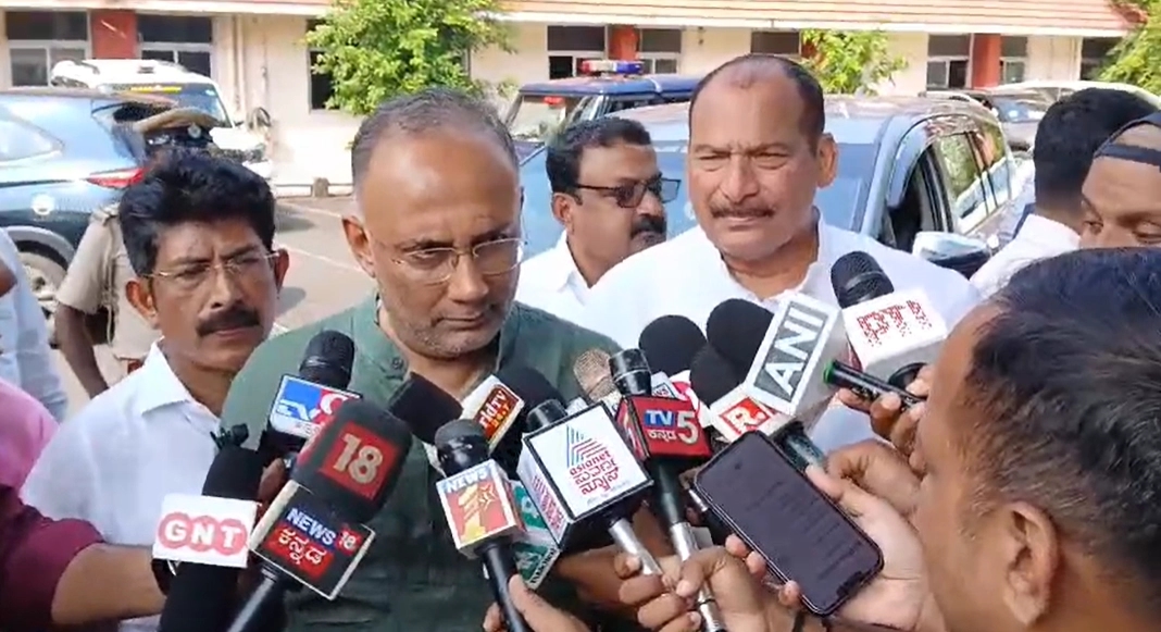 ಬಿಹಾರದಲ್ಲಿ ಮತ ಖರೀದಿಗೆ ಚುನಾವಣೆ ಆಯೋಗದಿಂದ ಸಹಾಯ- ದಿನೇಶ್ ಗುಂಡೂರಾವ್ ಆರೋಪ - News Karnataka