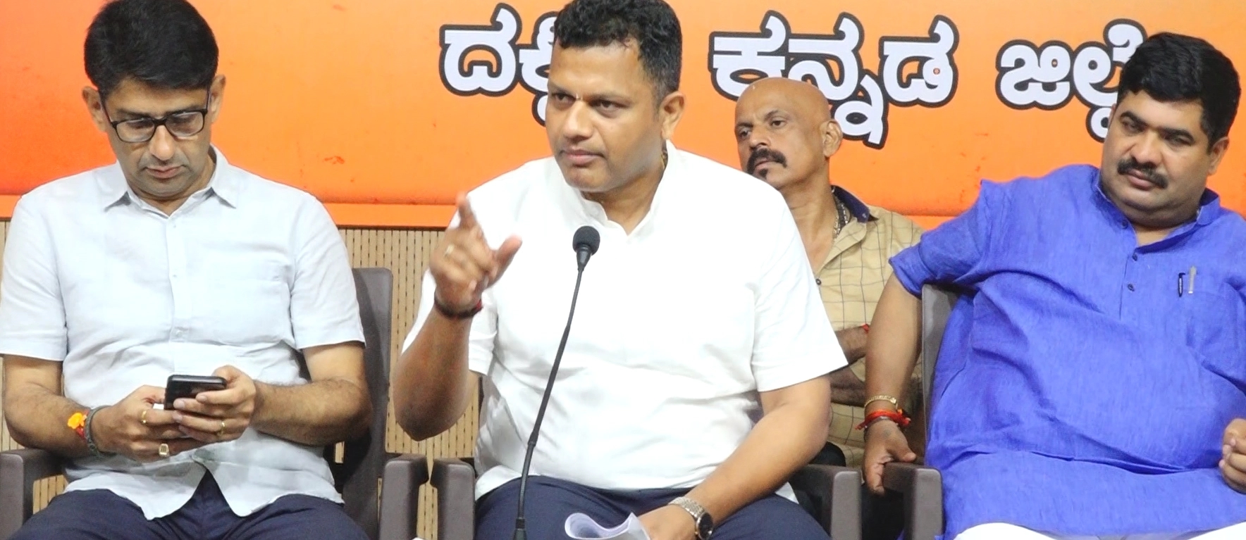 ಮಂಗಳೂರು, ಸುಬ್ರಹ್ಮಣ್ಯ, ಕಬಕ ರಸ್ತೆ ರೈಲು ವಿಸ್ತರಣೆ ಬೇಡಿಕೆ ಈಡೇರಿದ್ದು ಚಾಲನೆ ಸಿಗಲಿದೆ: ಬ್ರಿಜೇಶ್ ಚೌಟ - News Karnataka