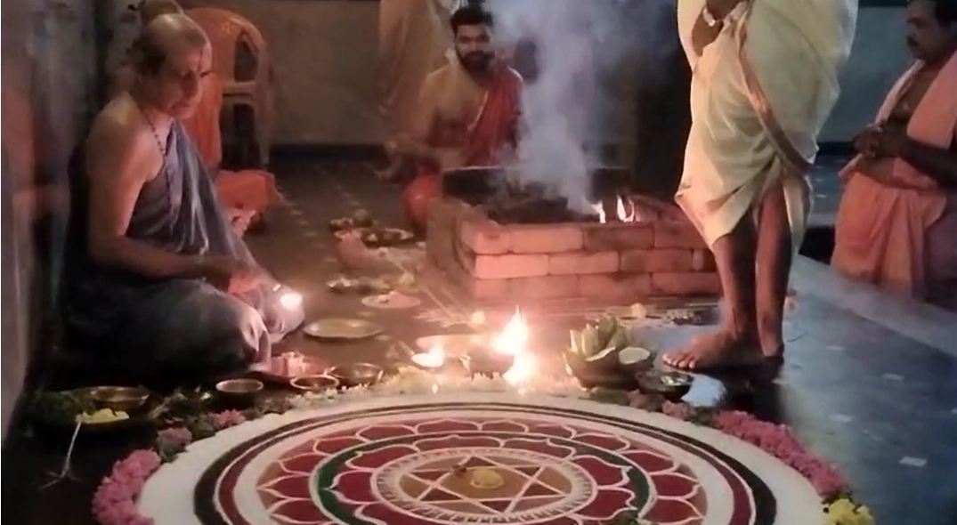 ಉಡುಪಿ: ಸೈನಿಕರ ಕ್ಷೇಮ, ದೇಶದ ಸುರಕ್ಷೆಗೆ ಸುದರ್ಶನ ಮಂತ್ರ ಯಾಗ - News Karnataka