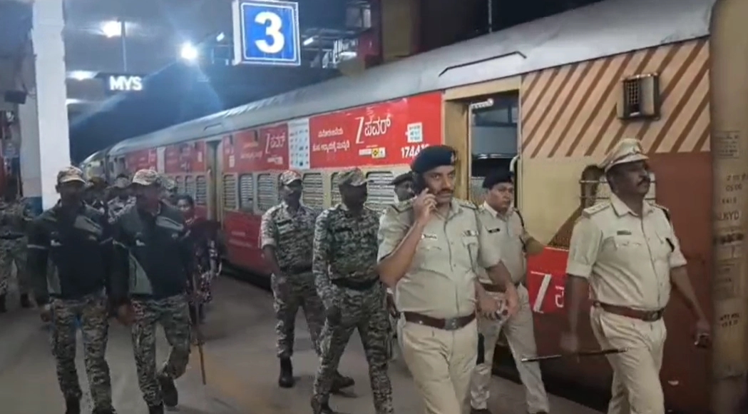 ದೆಹಲಿಯ ಕೆಂಪುಕೋಟೆ ಬಳಿ ಕಾರು ಸ್ಫೋಟ ದುರಂತ ಹಿನ್ನೆಲೆ; ರಾಜ್ಯಾದ್ಯಂತ ಗೃಹ ಇಲಾಖೆ ಹೈ ಅಲರ್ಟ್! - News Karnataka