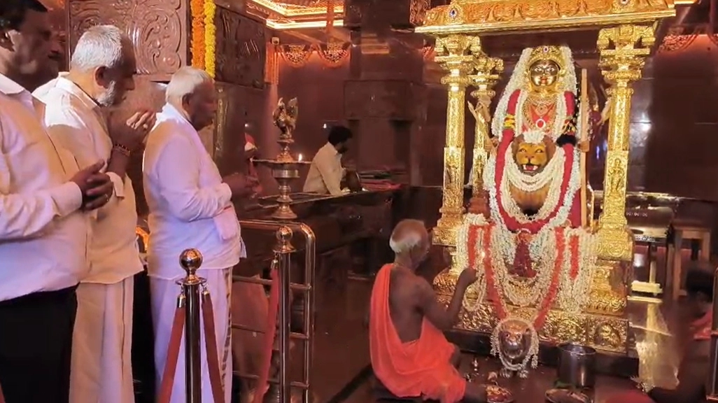 ದೇಶದ ರಕ್ಷಣೆ, ಸುಭದ್ರತೆಗಾಗಿ ಕಾಪು ಮಾರಿಗುಡಿಯಲ್ಲಿ ವಿಶೇಷ ಪೂಜೆ - News Karnataka
