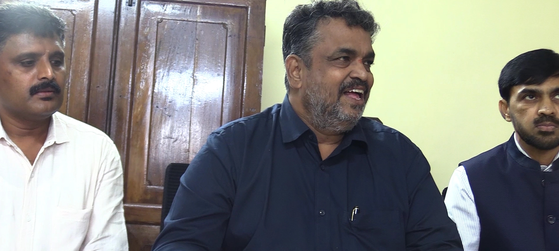 ʼಸರ್ಕಾರದ ವಿವಿಧ ಇಲಾಖೆಗಳಿಂದ ಜಾಹಿರಾತು ಬಾಬ್ತು 106 ಕೋಟಿ ರೂ.ಗೂ ಅಧಿಕ ಮೊತ್ತ ಬರಬೇಕಾಗಿದೆʼ - News Karnataka