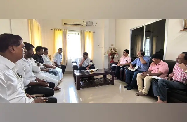 ಬಂಟ್ವಾಳ: ಕೆಎಸ್ಆರ್ಟಿಸಿ ಬಸ್ ಗಳ ಸಮಸ್ಯೆ: ಅಧಿಕಾರಿಗಳ ಜೊತೆ ಸಭೆ ನಡೆಸಿದ ರಾಜೇಶ್ ನಾಯ್ಕ್ - News Karnataka
