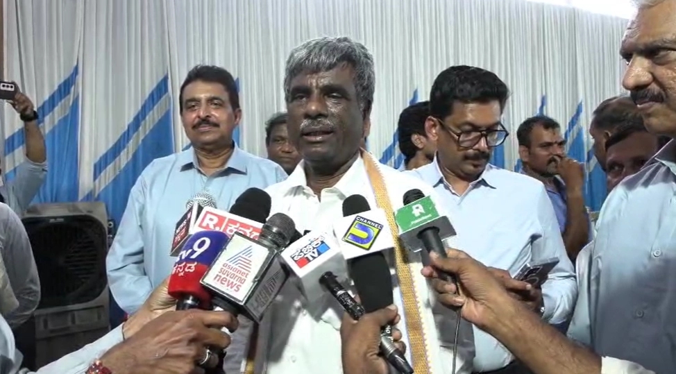 ರಾಜ್ಯದಲ್ಲಿ ಗಣತಿ ವಿಳಂಬ ವಿಚಾರವಾಗಿ ಸಂಸದ ಕೋಟ ಶ್ರೀನಿವಾಸ ಪೂಜಾರಿ ಹೇಳಿಕೆ - News Karnataka
