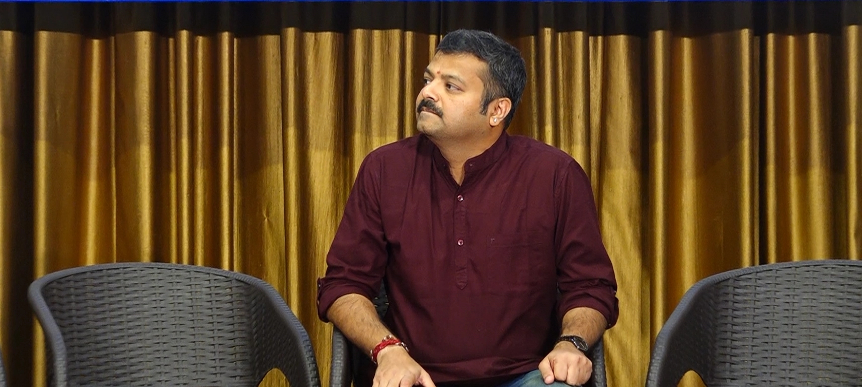 ಅನ್ಯ ಧರ್ಮೀಯ ಯುವತಿಯನ್ನು ಮದುವೆಯಾಗಿ ಹೇಳಿಕೆ: ಚಕ್ರವರ್ತಿ ಸೂಲಿಬೆಲೆ ವಿರುದ್ಧ ಎಫ್ಐಆರ್ - News Karnataka
