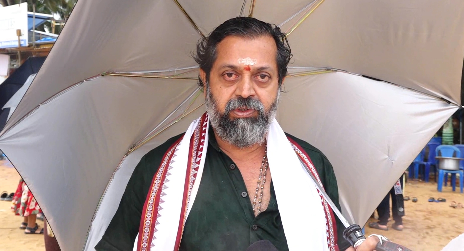 ಮಲ್ಪೆ ಕಡಲತೀರದಲ್ಲಿ ಕೇರಳ ಸಮಾಜದಿಂದ ಬಲಿತರ್ಪಣಂ; ಎಪ್ಪತ್ತಕ್ಕೂ ಅಧಿಕ ಕುಟುಂಬಗಳಿಂದ ಅಗಲಿದ ಪಿತೃಗಳಿಗೆ ತರ್ಪಣ - News Karnataka
