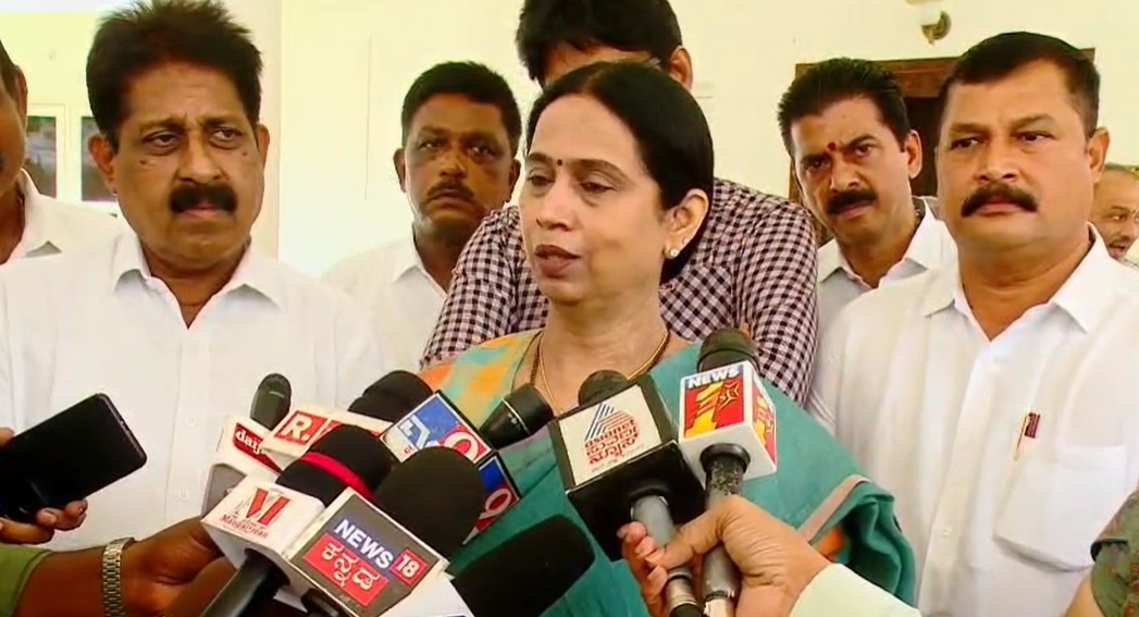 ಮೊಸರಲ್ಲಿ ಕಲ್ಲು ಹುಡುಕುವುದೇ ಬಿಜೆಪಿಗರ ಕೆಲಸ: ಸಚಿವೆ ಲಕ್ಷ್ಮಿ ಹೆಬ್ಬಾಳ್ಕರ್ ವಾಗ್ದಾಳಿ - News Karnataka