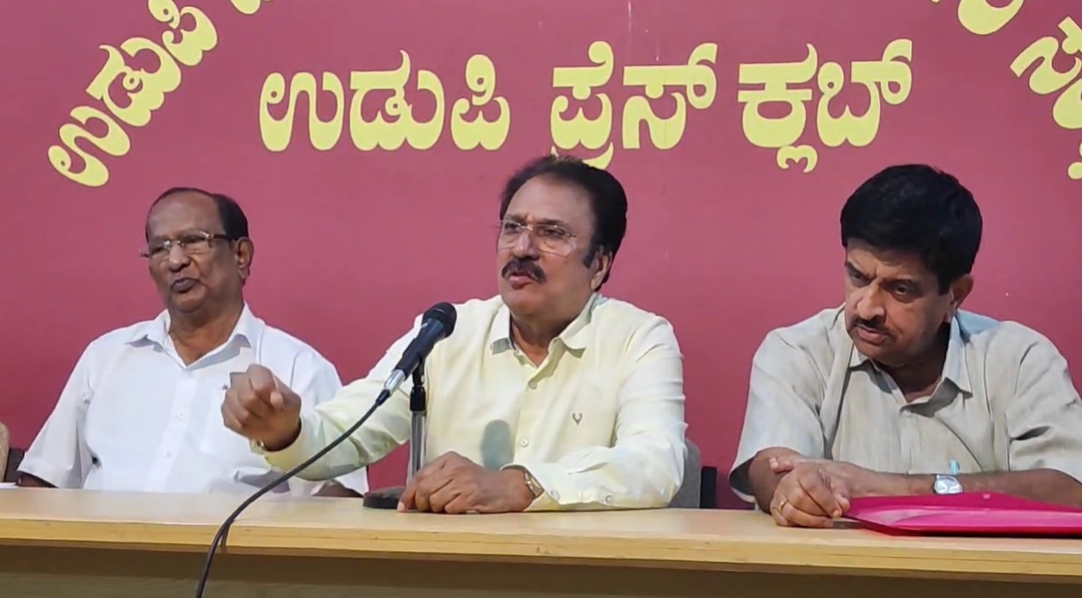 ಸ್ಥಗಿತದ ಭೀತಿಯಲ್ಲಿ ಹಂಚು ಕಾರ್ಖಾನೆ; ಅತಂತ್ರದಲ್ಲಿ ಕಾರ್ಖಾನೆಯ 2 ಸಾವಿರ ಕಾರ್ಮಿಕರು - News Karnataka
