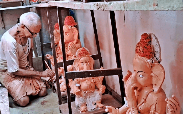 ಗಣೇಶ ಚತುರ್ಥಿ ಸಂಭ್ರಮಕ್ಕೆ ಮಂಗಳೂರಿನಿಂದ ಅಮೇರಿಕಾಕ್ಕೆ ಪ್ರಯಾಣಿಸುವ ಗಣಪ - News Karnataka