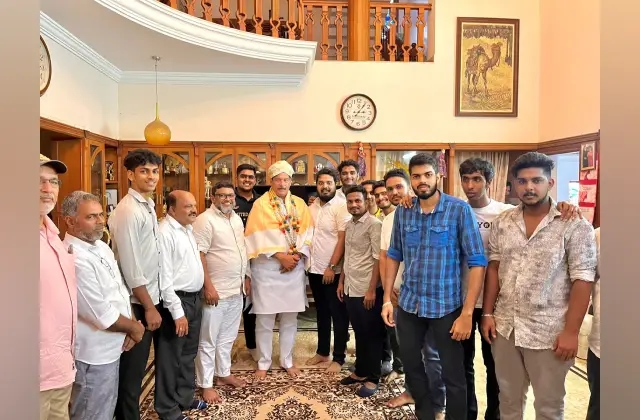 NSUI ದಕ್ಷಿಣ ಕನ್ನಡ ಜಿಲ್ಲಾ ಸಮಿತಿ ವತಿಯಿಂದ ಪರಿಷತ್ ಸದಸ್ಯ ಐವನ್ ಡಿಸೋಜಾರಿಗೆ ಸನ್ಮಾನ - News Karnataka