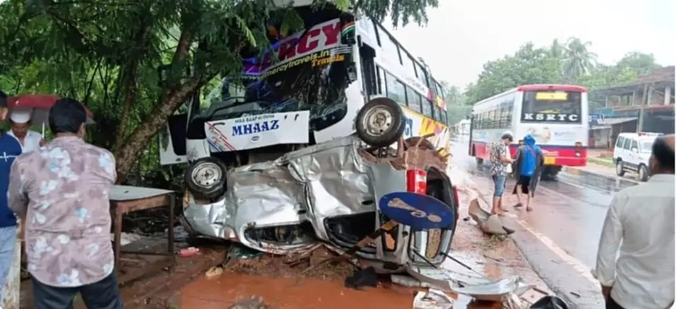 ಪುತ್ತೂರು: ಖಾಸಗಿ ಬಸ್ ಕಾರಿಗೆ ಢಿಕ್ಕಿ: ಮೂವರ ಸ್ಥಿತಿ ಗಂಭೀರ! - News Karnataka