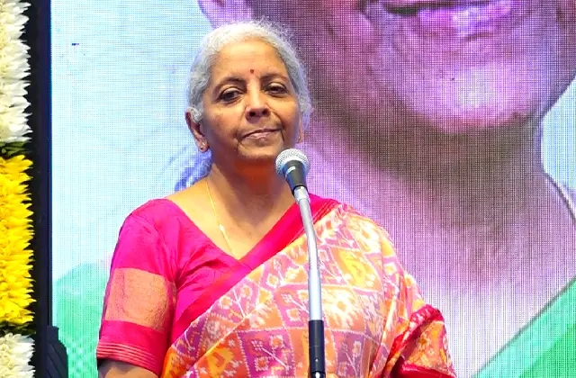 ಧರ್ಮಸ್ಥಳದಲ್ಲಿ ಸ್ವ-ಸಹಾಯ ಸಂಘದ ಸದಸ್ಯರಿಗೆ ಲಾಭಾಂಶ ವಿತರಣೆ - News Karnataka