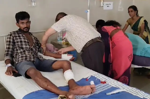 ಕಾರ್ಕಳ: ಮನೆಯ ವಿದ್ಯುತ್ ಮೀಟರ್ ಗೆ ಸಿಡಿಲು ಬಡಿದು ಮೂವರಿಗೆ ಗಾಯ - News Karnataka