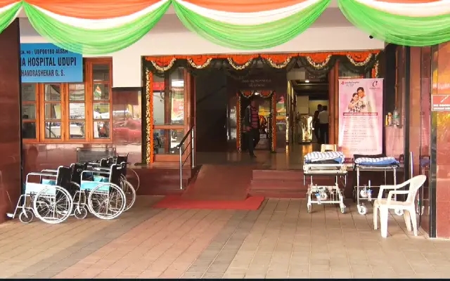 ವೈದ್ಯೆ ಅತ್ಯಾಚಾರ ಕೊಲೆ ಪ್ರಕರಣ: 650ಕ್ಕೂ ಅಧಿಕ ವೈದ್ಯರಿಂದ ಮುಷ್ಕರ - News Karnataka