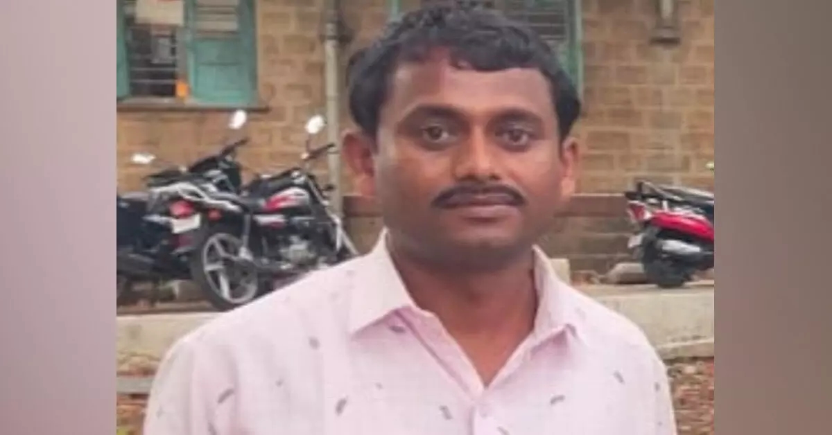 ಕಬ್ಬಿನ ಟ್ರ್ಯಾಕ್ಟರ್- ಬೈಕ್ ಢಿಕ್ಕಿ; ಸವಾರ ಮೃತ್ಯು - News Karnataka