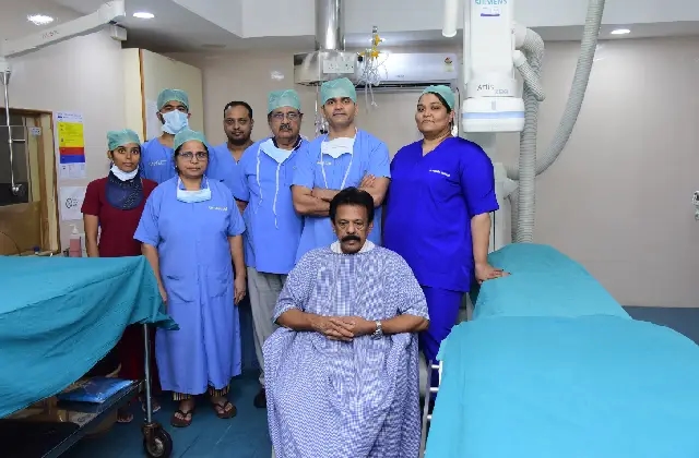 ಮಂಗಳೂರಿನ ಒಮೇಗಾ ಆಸ್ಪತ್ರೆಯಲ್ಲಿ 35 ವರ್ಷದ ಹಿಂದೆ ಅಳವಡಿಸಿದ ಪೇಸ್ಮೇಕರ್ ತಂತಿ ಹೊರತೆಗೆಯುವ ಶಸ್ತ್ರಕ್ರಿಯೆ ರಹಿತ ಮಹತ್ತರ ಕಾರ್ಯದಲ್ಲಿ ಯಶಸ್ವಿ - News Karnataka