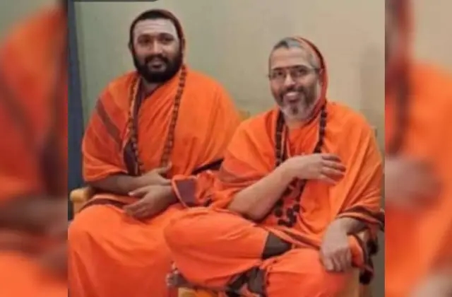 ಜ. 7ರಂದು ಮಂಗಳೂರಿನಲ್ಲಿ "ದೈವಜ್ಞ ದರ್ಶನ" ಕಾರ್ಯಕ್ರಮ: ಉಭಯ ಶ್ರೀಗಳಿಗೆ ಪೂರ್ಣಕುಂಭ ಸ್ವಾಗತ - News Karnataka