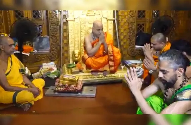 ಉಡುಪಿ: ಸುಧಾ ಗೀತಾದಿ ಪಾಠ ಪಂಚಕ ಹಾಗೂ ಮಂಗಲ ಮಹೋತ್ಸವ, ಗುರುವಂದನೆ ಕಾರ್ಯಕ್ರಮ - News Karnataka