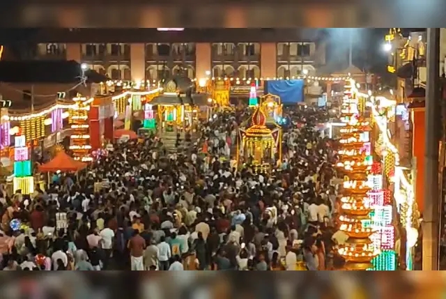ಉಡುಪಿ ಶ್ರೀಕೃಷ್ಣಮಠದಲ್ಲಿ ಸಪ್ತರಥೋತ್ಸವದ ವೈಭವ- ಸಾವಿರಾರು ಭಕ್ತರು ಭಾಗಿ - News Karnataka