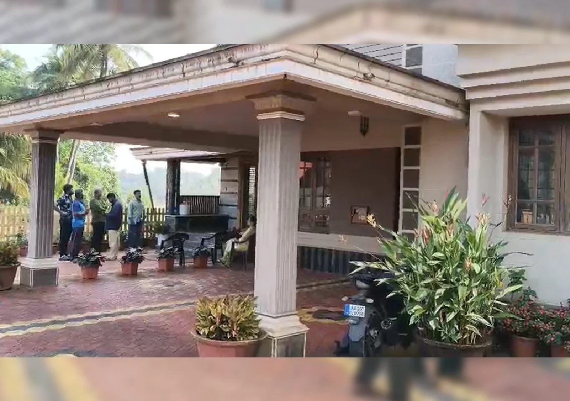 ಕಾಪು: ದಕ್ಷಿಣ ಕನ್ನಡ ಹಾಲು ಉತ್ಪಾದಕರ ಒಕ್ಕೂಟದ ಮಾಜಿ ಅಧ್ಯಕ್ಷನ ಮನೆಯಲ್ಲಿ ಕಳ್ಳತನ - News Karnataka
