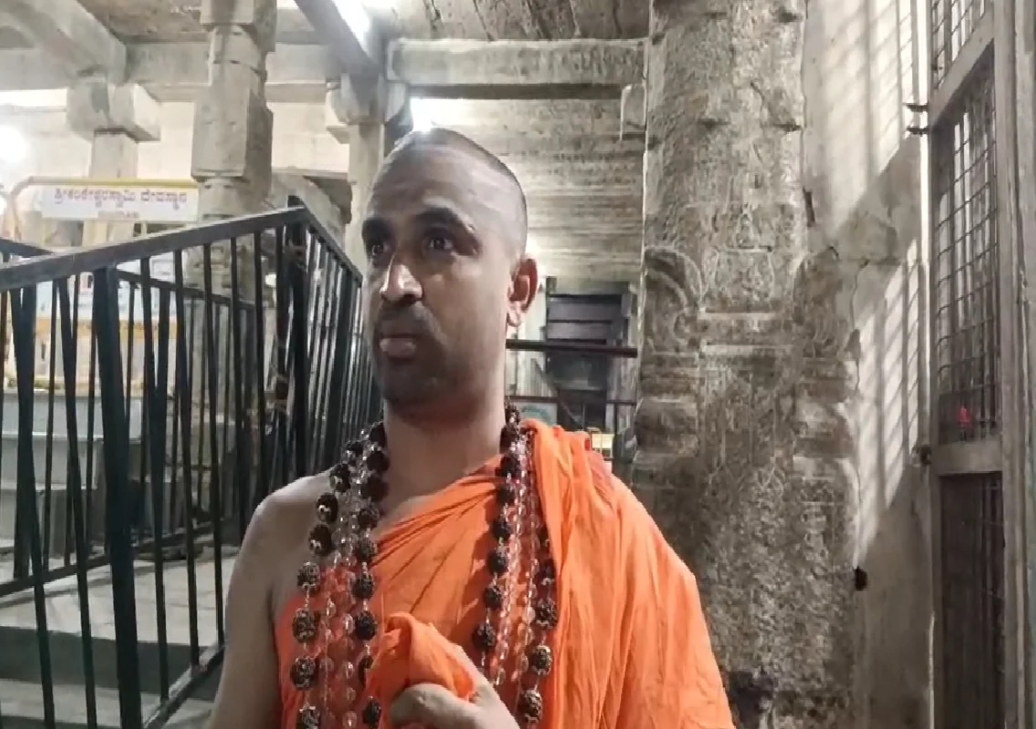 ಗೋವನ್ನು ರಾಷ್ಟ್ರೀಯ ಎರಡನೇ ಪ್ರಾಣಿ ಎಂದು ಘೋಷಿಸಿ; ಶ್ರೀವಿದ್ಯಾ ನಂದಸ್ವಾಮೀಜಿ - News Karnataka