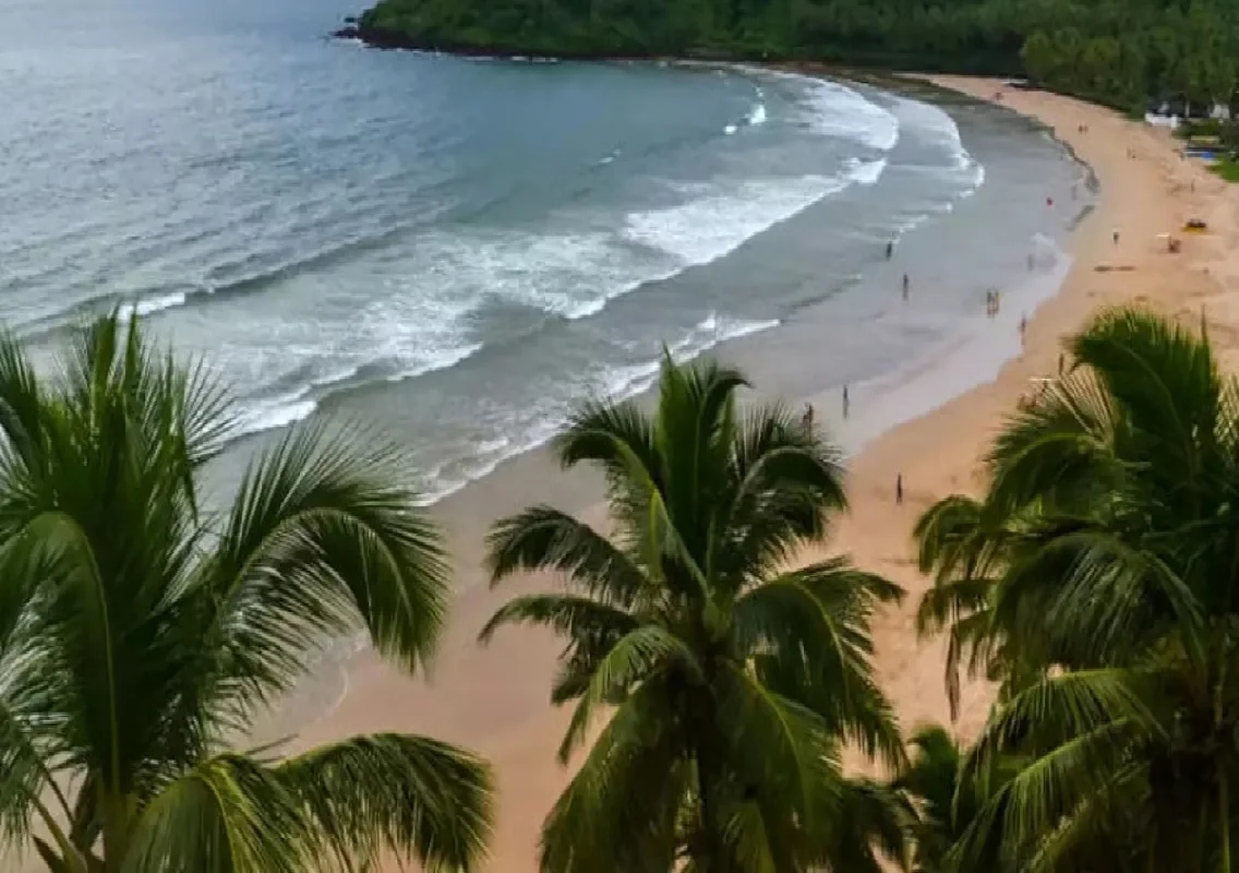 ಪ್ರವಾಸಿಗರ ಅನುಮತಿಯಿಲ್ಲದೆ ಗೋವಾದ ಬೀಚ್ಗಳಲ್ಲಿ ಫೋಟೊ ತೆಗೆದರೆ ಬಂಧನ! - News Karnataka