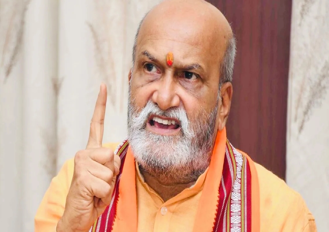 ನಾಚಿಕೆ ಮಾನ, ಮರ್ಯಾದೆ ಇದ್ರೆ ಭಾರತ-ಪಾಕ್ ಕ್ರಿಕೆಟ್ ಪಂದ್ಯ ಬಹಿಷ್ಕರಿಸಿ: ಪ್ರಮೋದ್ ಮುತಾಲಿಕ್ - News Karnataka