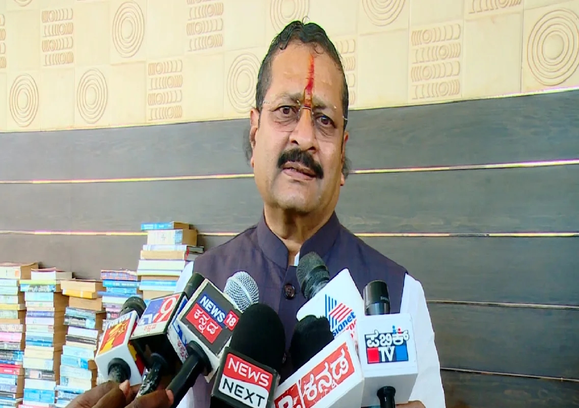 ಭಾರತ ದೇಶದಲ್ಲಿ ಇಸ್ಲಾಮಿಕರಣ ಮಾಡುವುದು ರೋಹಿಂಗ್ಯಾಗಳ ಉದ್ದೇಶ: ಶಾಸಕ ಯತ್ನಾಳ್ - News Karnataka