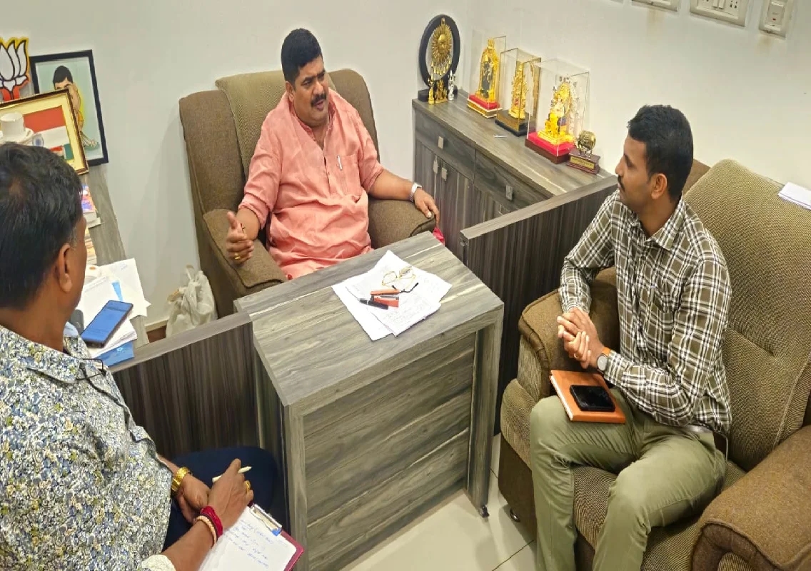 ಅರಣ್ಯಾಧಿಕಾರಿಗಳೊಂದಿಗೆ ಸಭೆ ನಡೆಸಿದ ಶಾಸಕ ವೇದವ್ಯಾಸ ಕಾಮತ್ - News Karnataka