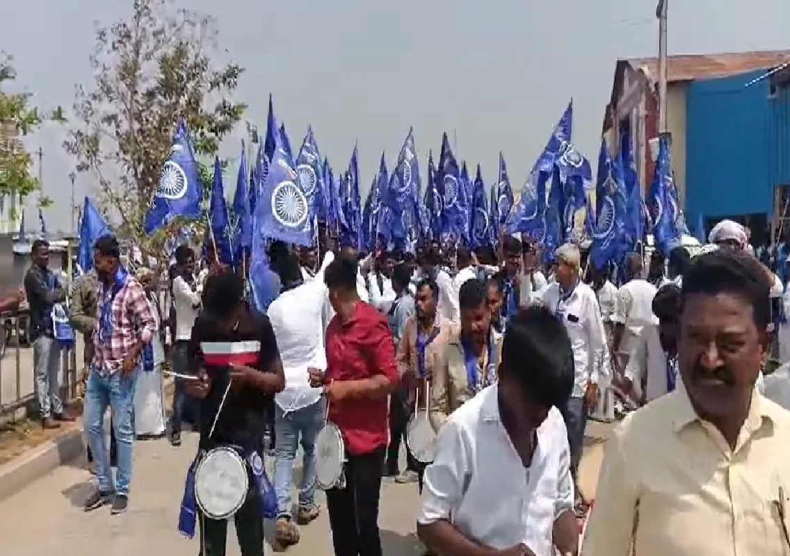 ಒಳ ಮೀಸಲಾತಿಯಲ್ಲಿ ಪರಿಶಿಷ್ಟ ಜಾತಿ ಬಲಗೈ ಸಂಬಂಧಿತ ಜಾತಿಗಳಿಗೆ ಆಗಿರುವ ಅನ್ಯಾಯವನ್ನು ಖಂಡಿಸಿ ಪ್ರತಿಭಟನೆ - News Karnataka