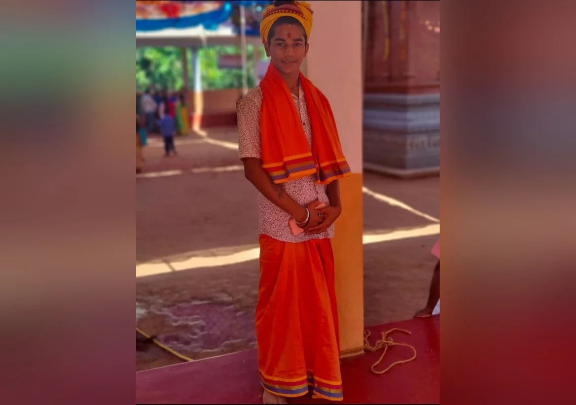 “ದೈವಾರಾಧನಾ ಪರಂಪರೆಗೆ ಘೋರ ಅಪಚಾರ – ನೇಮದಲ್ಲಿ ಕ್ರಿಶ್ಚಿಯನ್ ವ್ಯಕ್ತಿಯಿಂದ ದೈವ ನರ್ತನ ಸೇವೆ" - News Karnataka