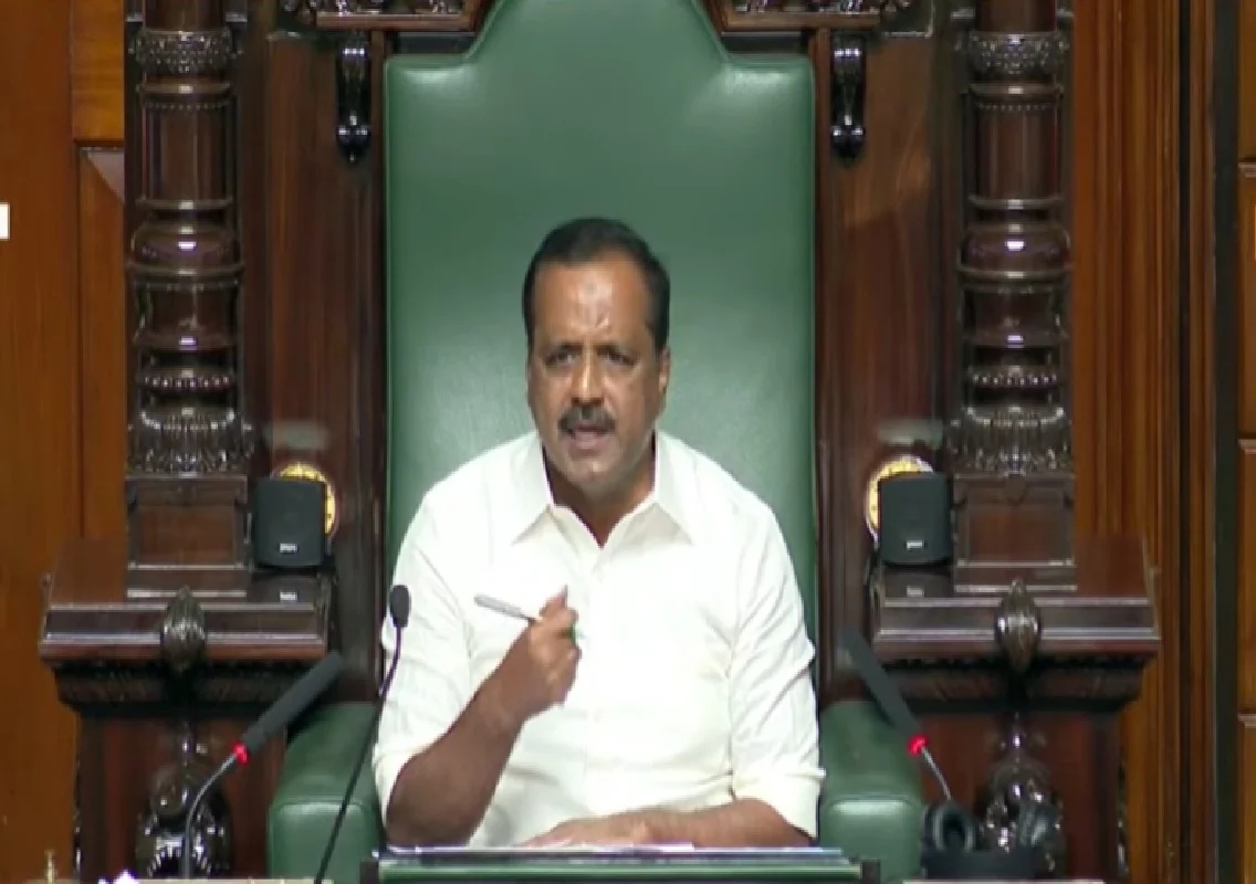 ಸಚಿವರು, ಅಧಿಕಾರಿಗಳ ವಿರುದ್ಧ ಗರಂ – ಸಭಾತ್ಯಾಗ ನಡೆಸಿ ಹೊರನಡೆದ ಸ್ಪೀಕರ್ ಖಾದರ್ - News Karnataka