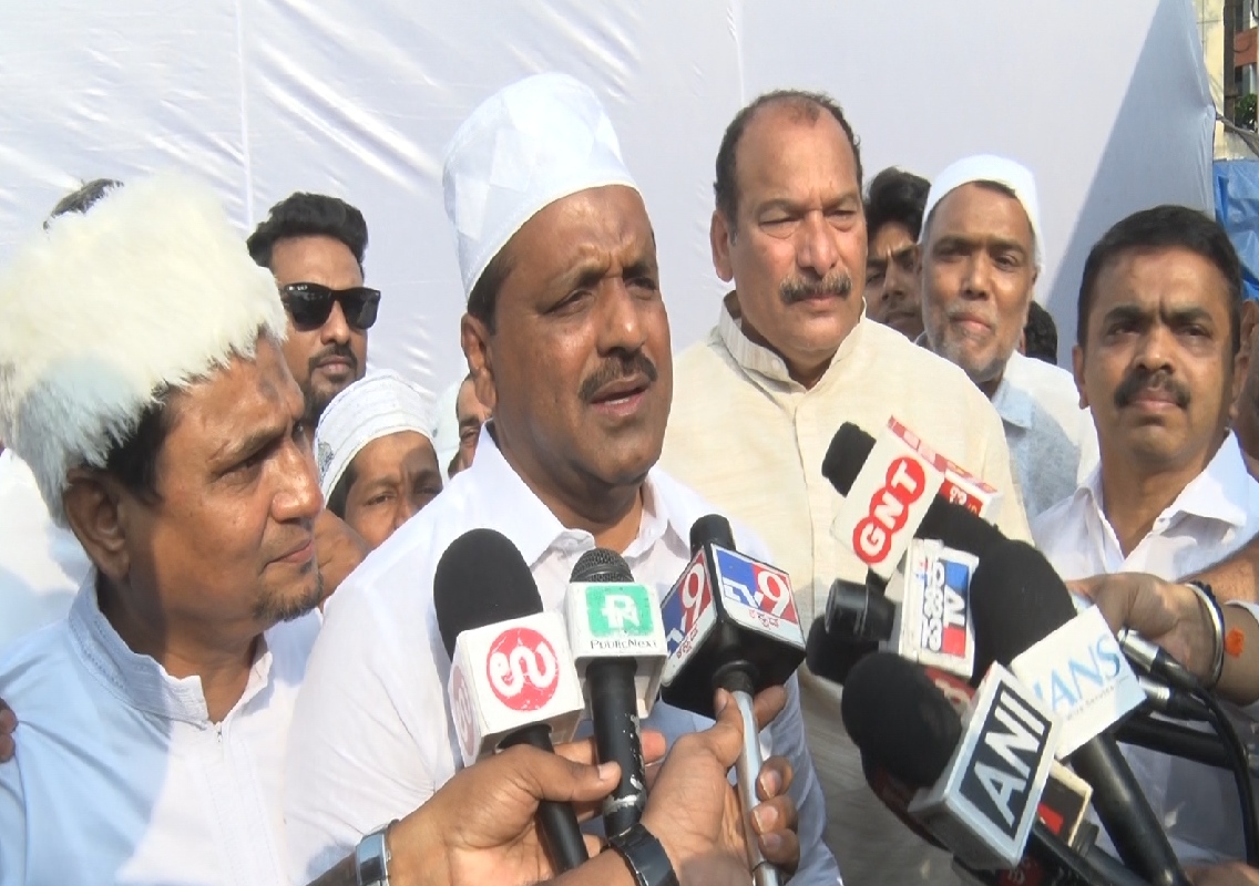 ಈದುಲ್ ಫಿತ್ ಶುಭಾಶಯ ಕೋರಿದ ಸ್ಪೀಕರ್ ಯು.ಟಿ ಖಾದರ್ - News Karnataka